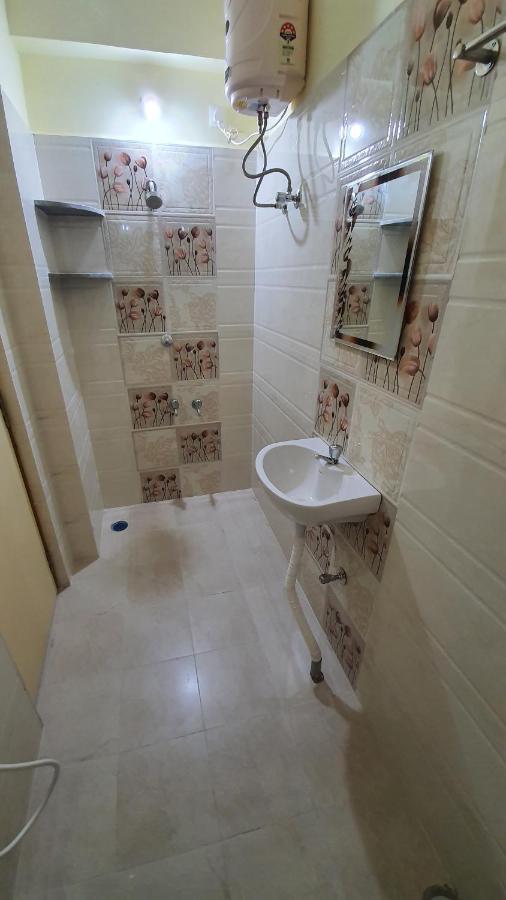 Tirupati Homestay - 2Bhk Ac Family Apartments Near Alipiri And Kapilatheertham - Walk To A2B Veg Restaurant - Wifi - Android Tv - Easy Access To Tirumala Εξωτερικό φωτογραφία